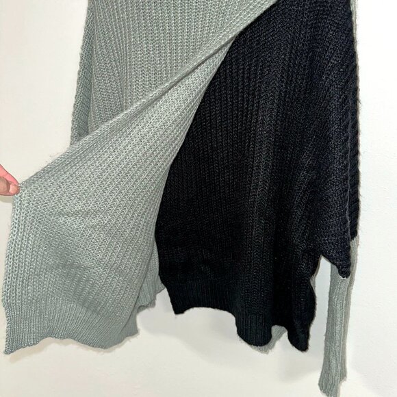 Anthro Elan Asymmetrical Oversized Sweater - Picture 8 of 10